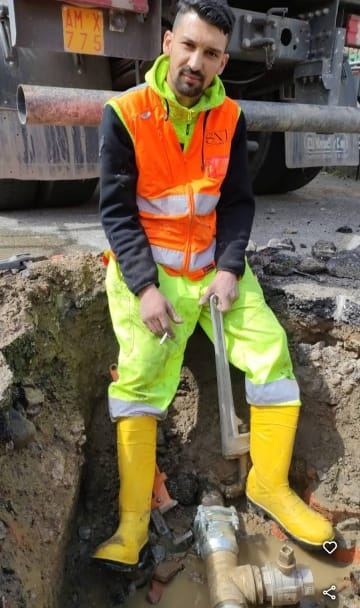 Il nostro idraulico al lavoro